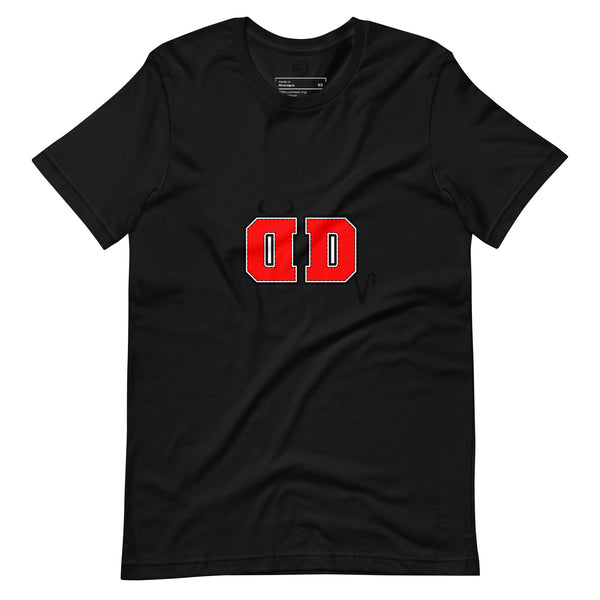 DD Tee - "Red Diva"